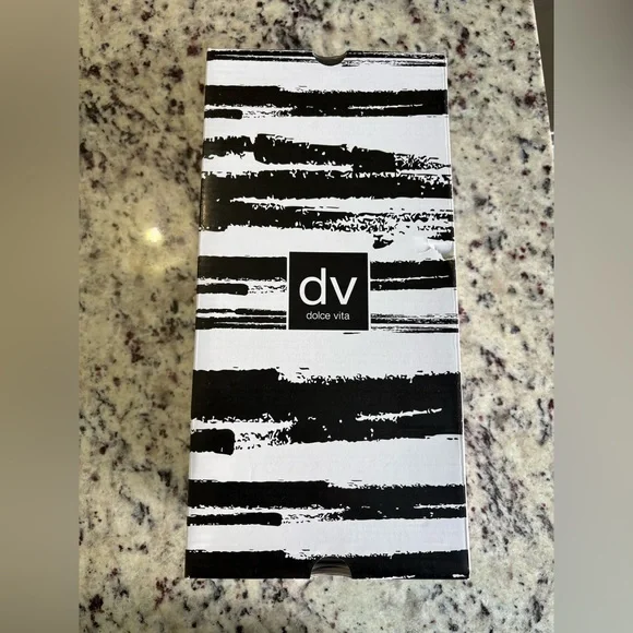 NEW! Dolce Vita Ladies’ Lug Loafers, Stylish, Size 8 - Picture 6 of 11